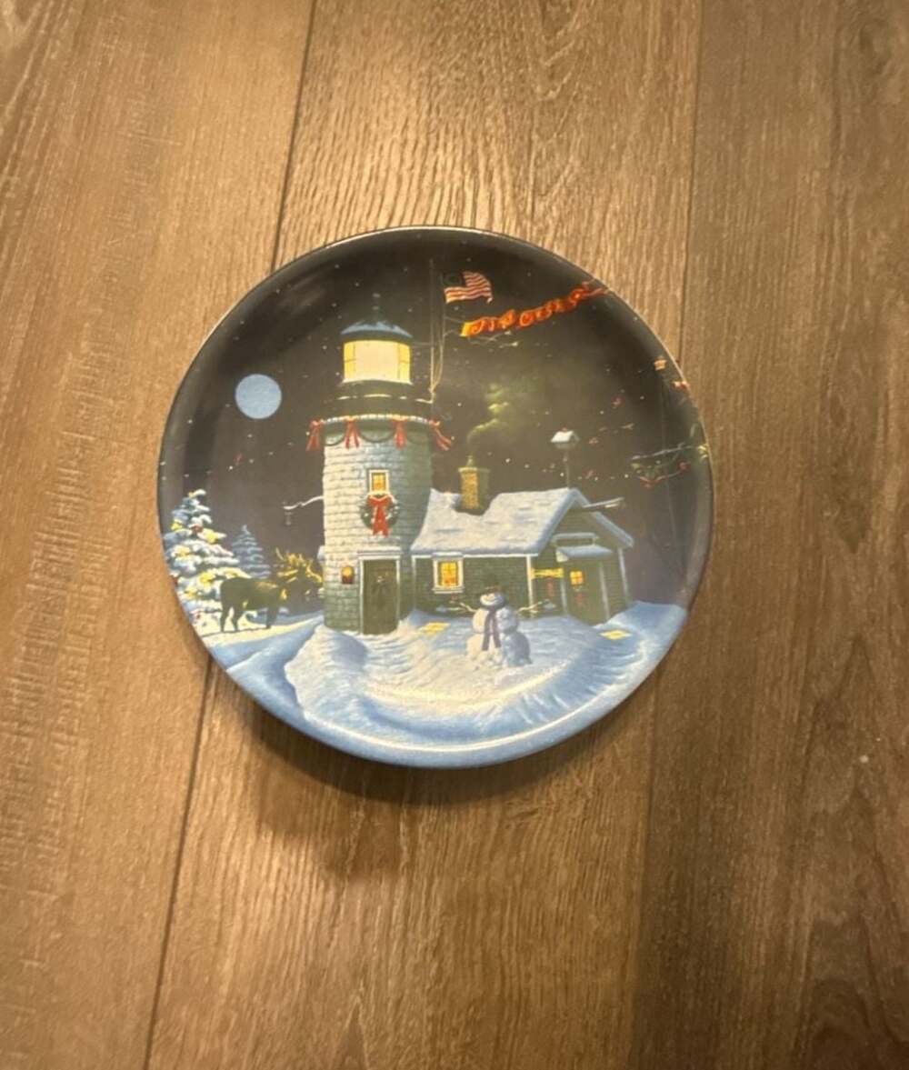 Secura Christmas Lighthouse Snowman Decorative Plate